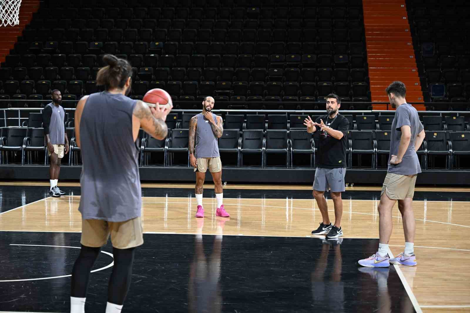 Başantrenör Can Sevim: "Bu yıl gerçekten zorlu ve mücadeleci bir lig olacak"