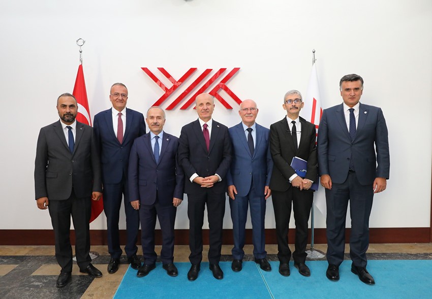 Rektör Prof. Dr. Savaş, YÖK Başkanı Özvar’ı ziyaret etti