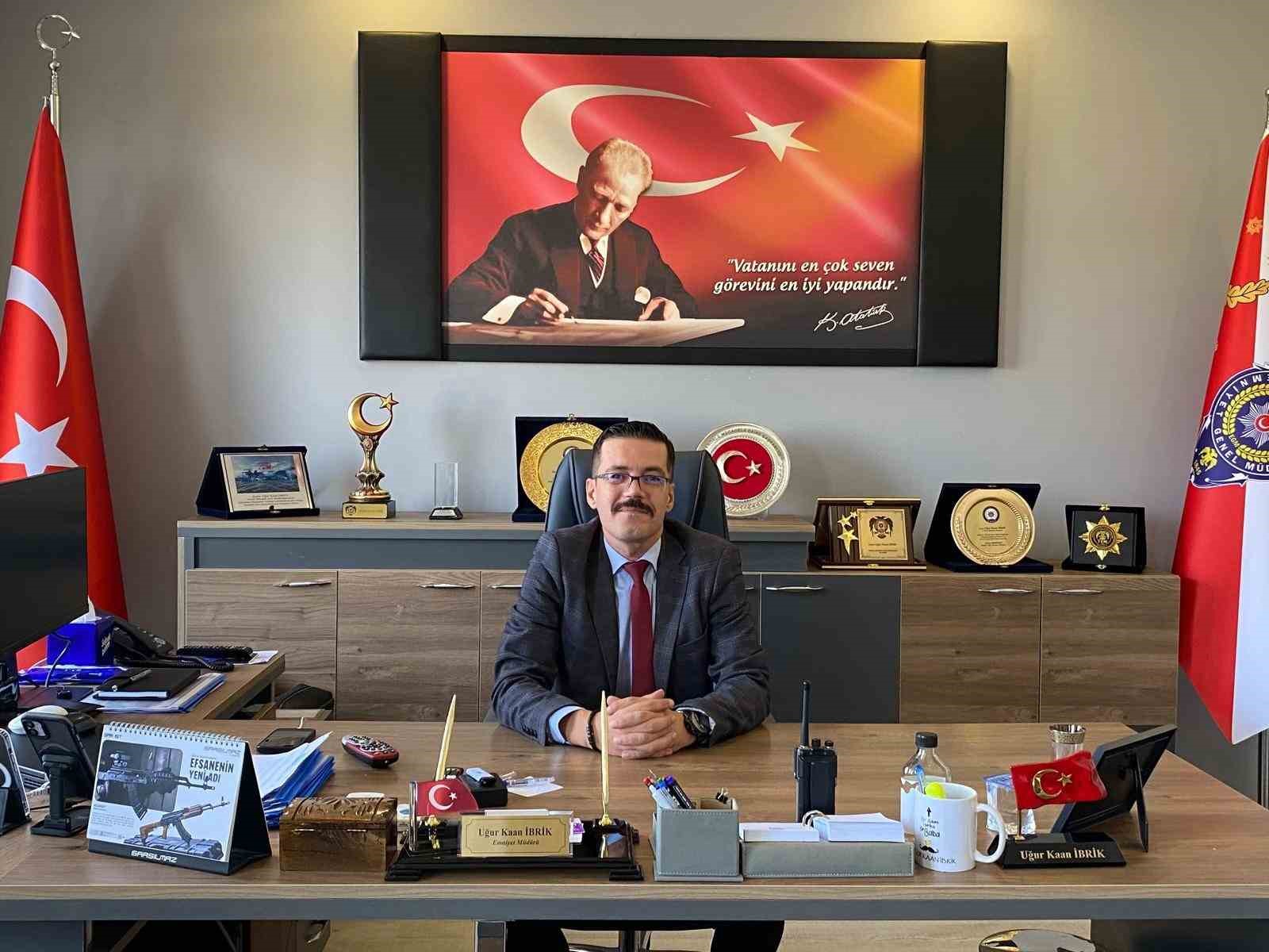 Ayvalık&rsquo;ta Emniyet M&uuml;d&uuml;r&uuml; Uğur Kaan İbrik g&ouml;revine başladı
