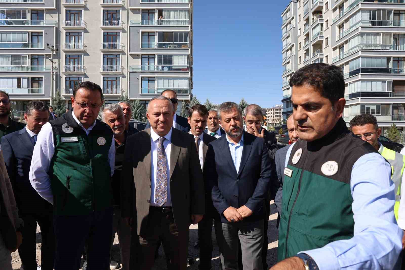 Bakan Yardımcısı Gizligider: "Bizden daha hızlı giden bir tehlike ile mücadele ediyoruz"