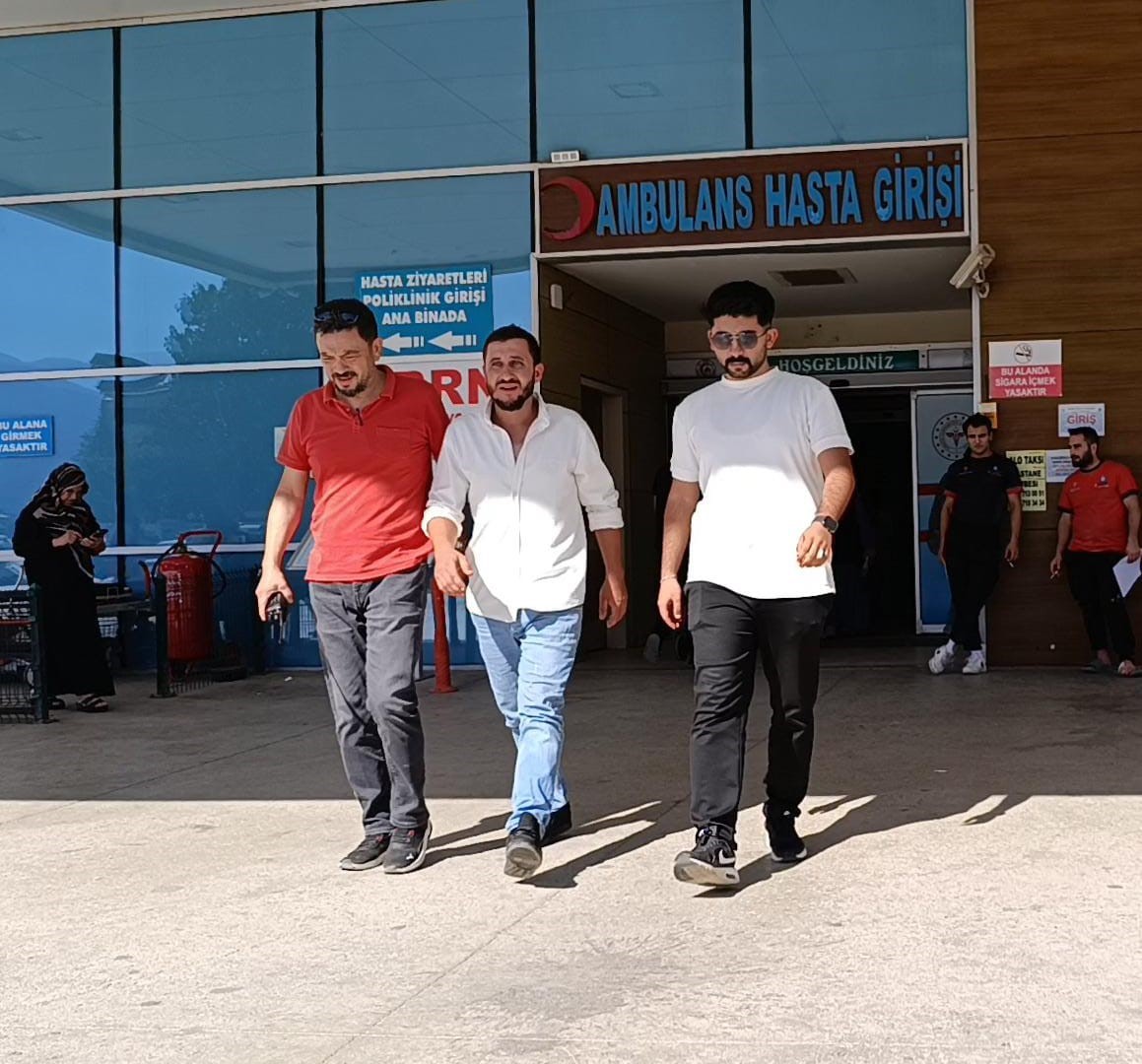 Bursa&rsquo;da b&uuml;feye silahlı saldırıda bulunan zanlı tutuklandı
