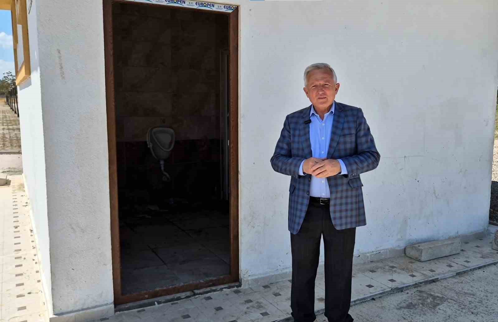 Başkan Kerman’dan umumi tuvaletlere zarar verenlere videolu tepki