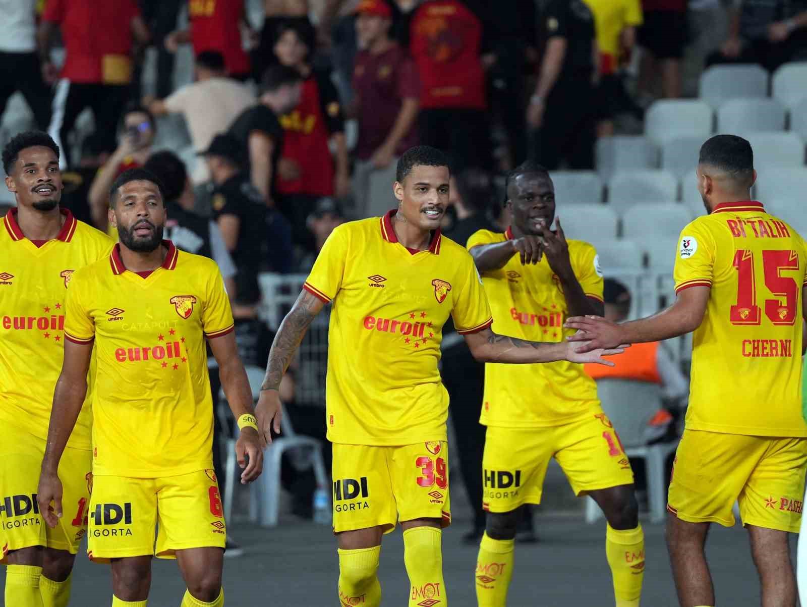 Trendyol Süper Lig: Fatih Karagümrük: 0 - Göztepe: 2 (Maç sonucu)
