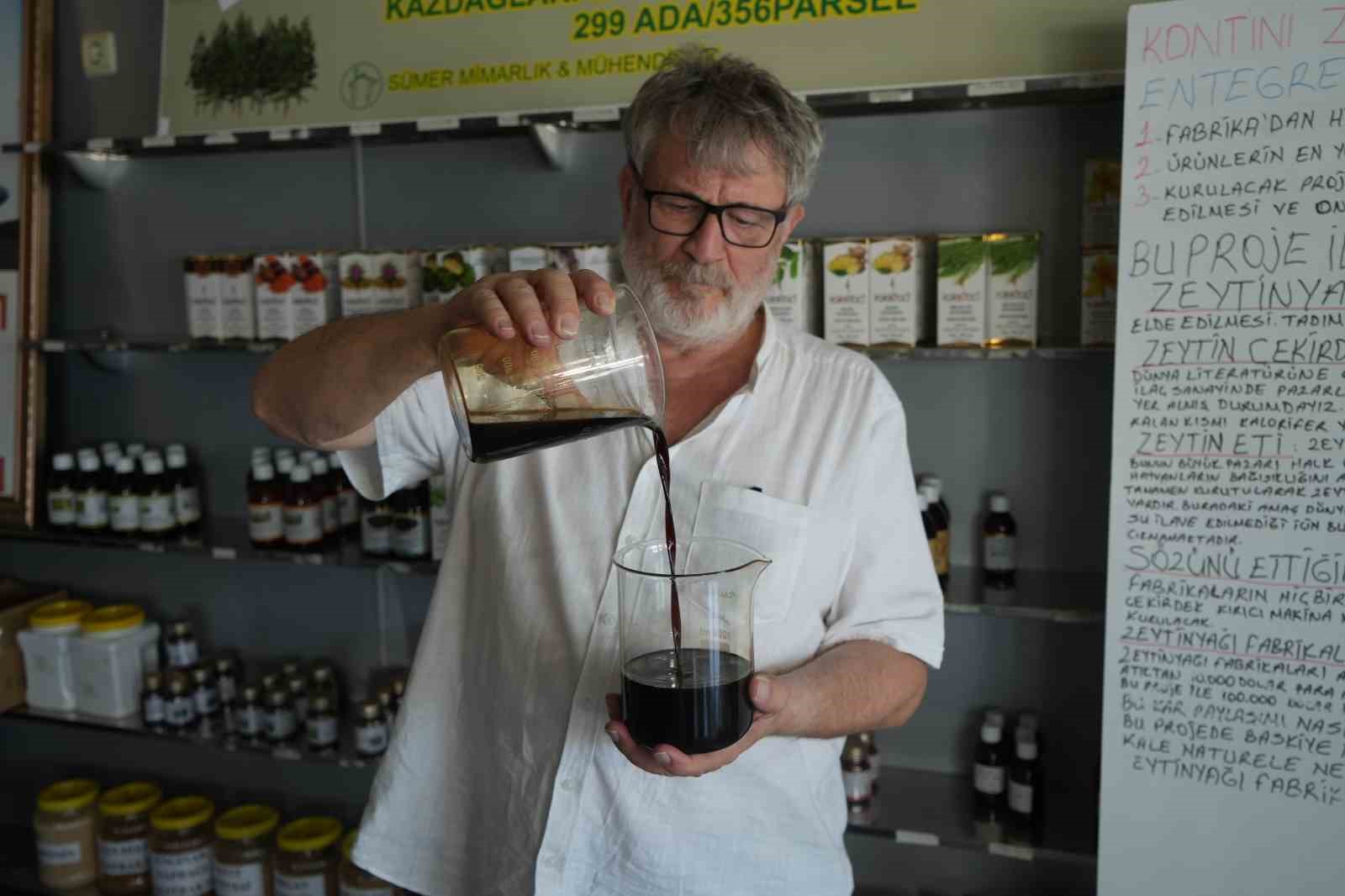 Gül atıkları ekonomiye kazandırıldı