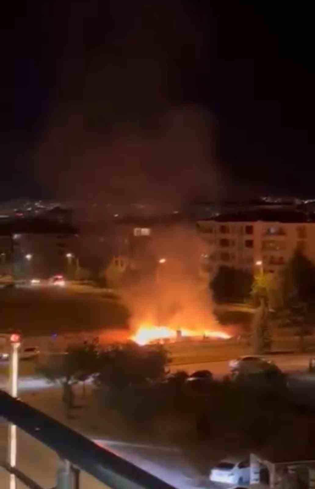 Elazığ’da çıkan yangın söndürüldü