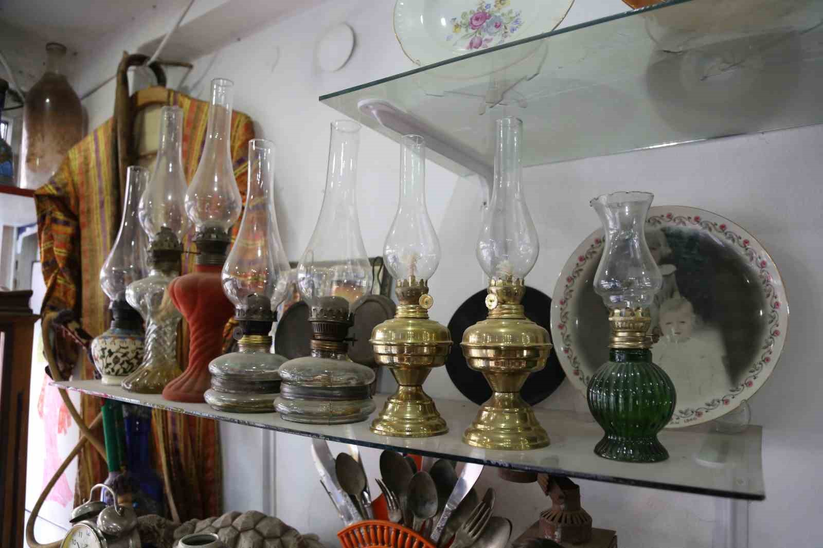 Eşinden bulaşan merak kadın girişimciyi antikacı yaptı
