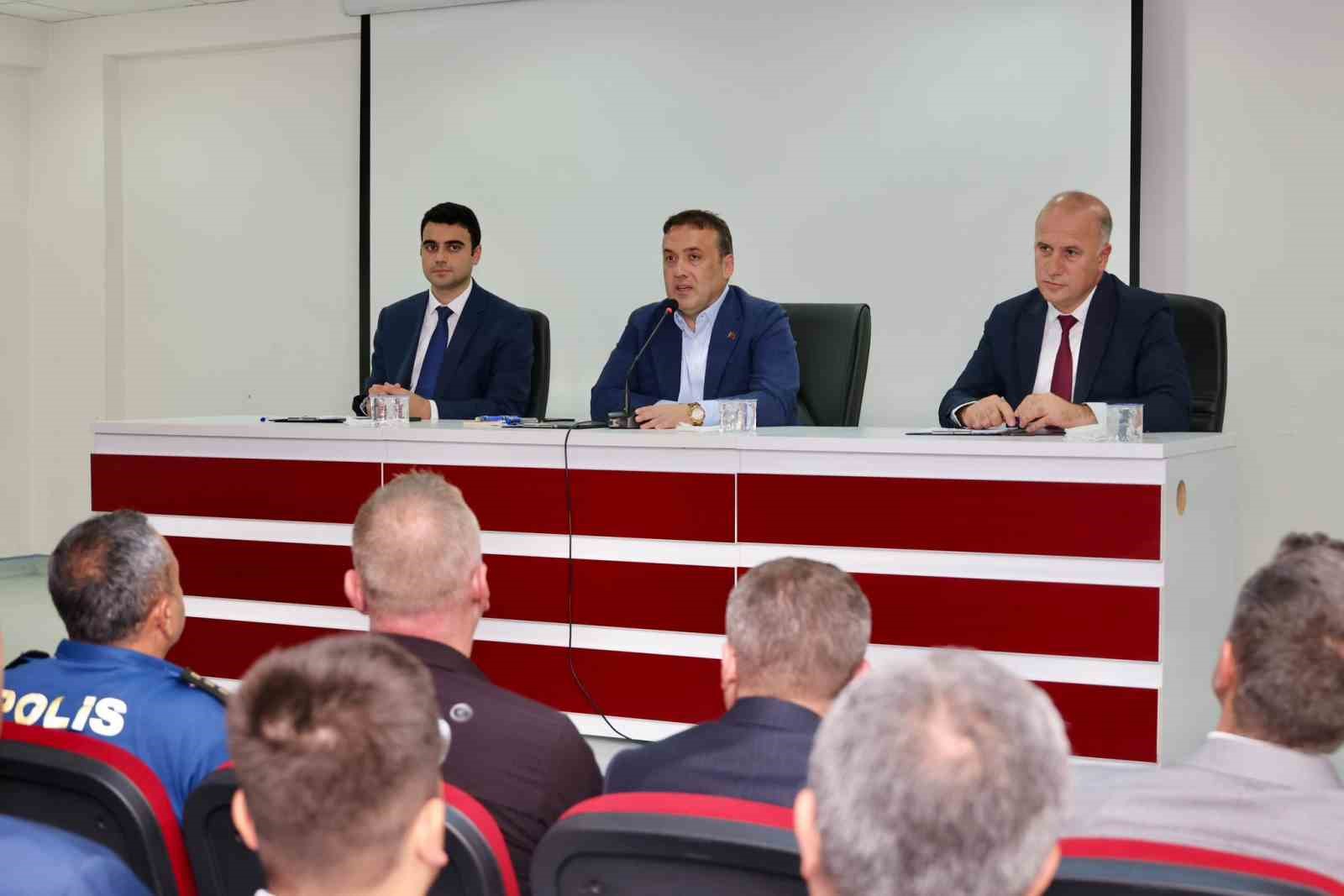 Köy ve mahallelerin sorunları masaya yatırıldı