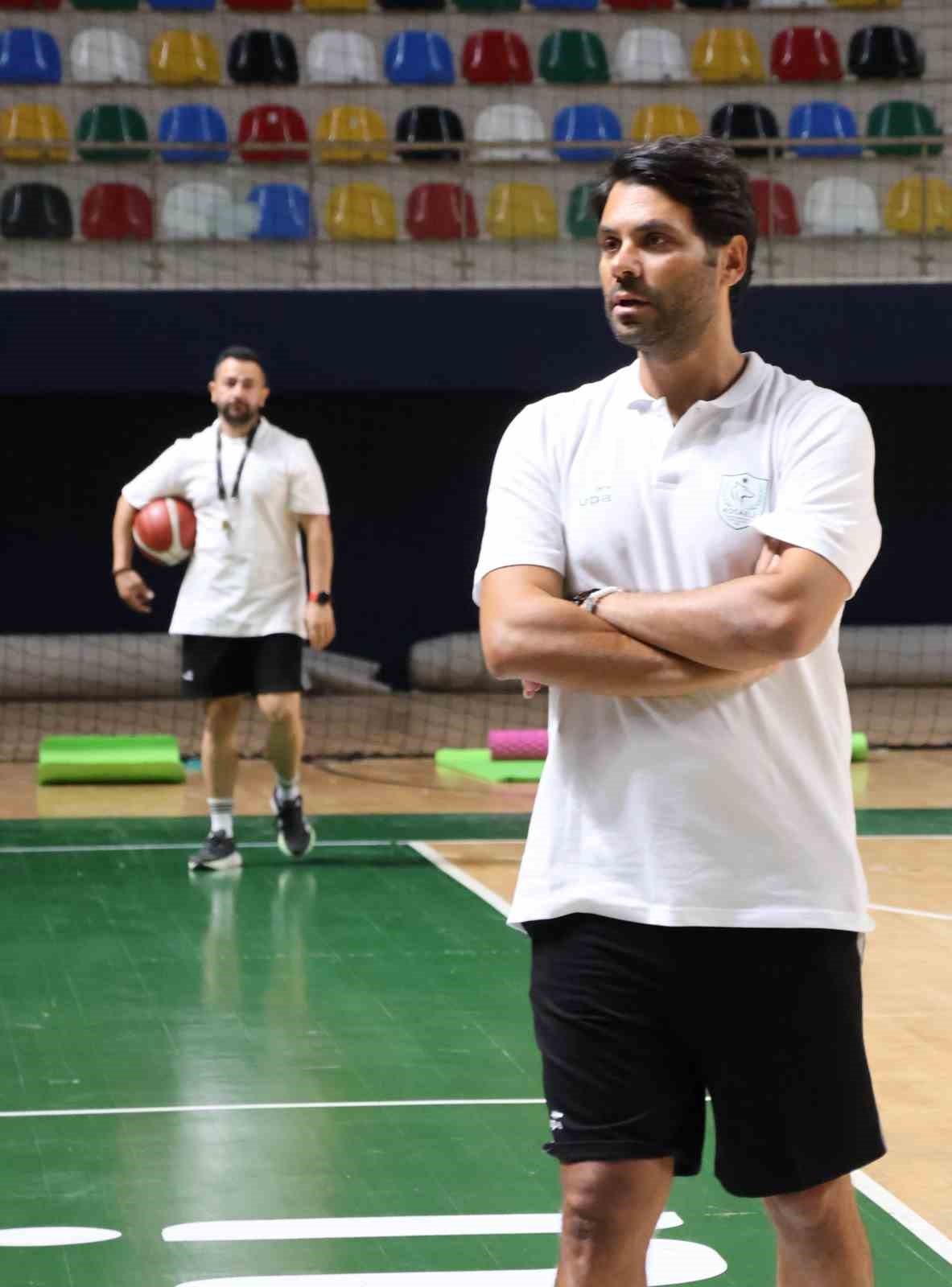 Efe Güven: "Kocaeli’de, Euroleague takımlarında olan 1. sınıf organizasyon var"
