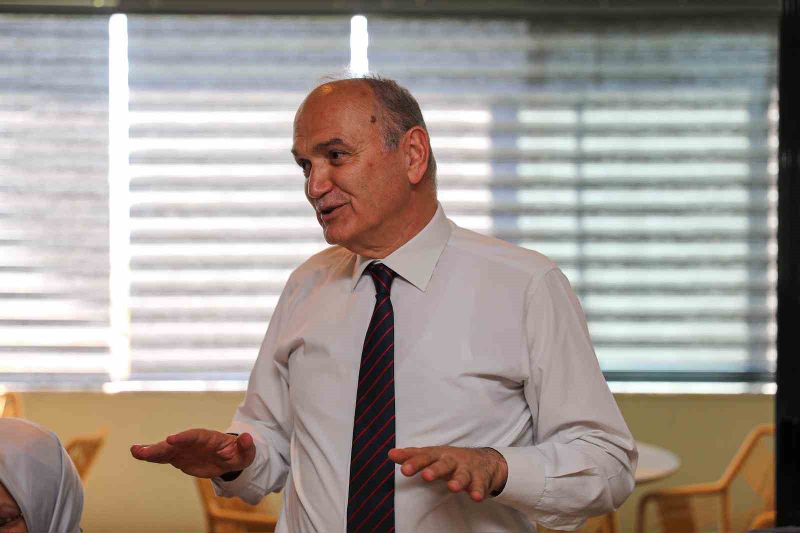 Başkan Özlü: "Yeni bir oluşuma ihtiyaç var"