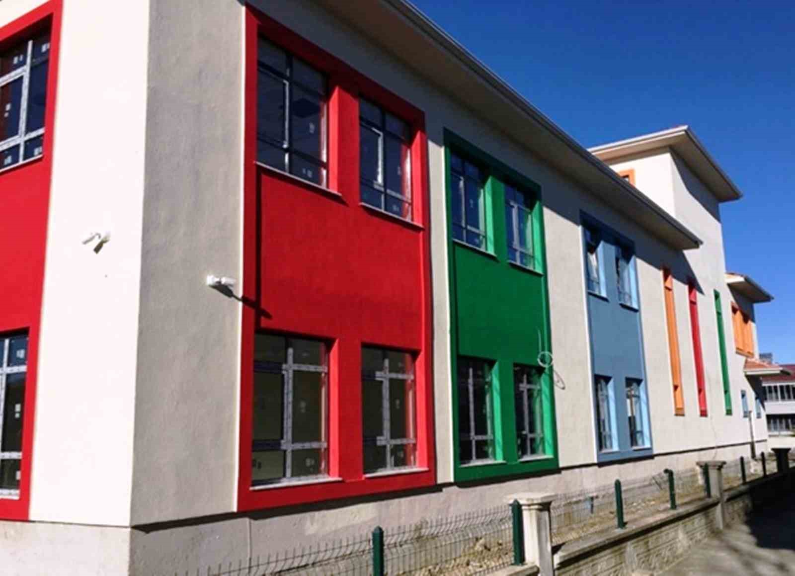 Samsun&rsquo;da 3 okulda deprem g&uuml;&ccedil;lendirmesi s&uuml;r&uuml;yor
