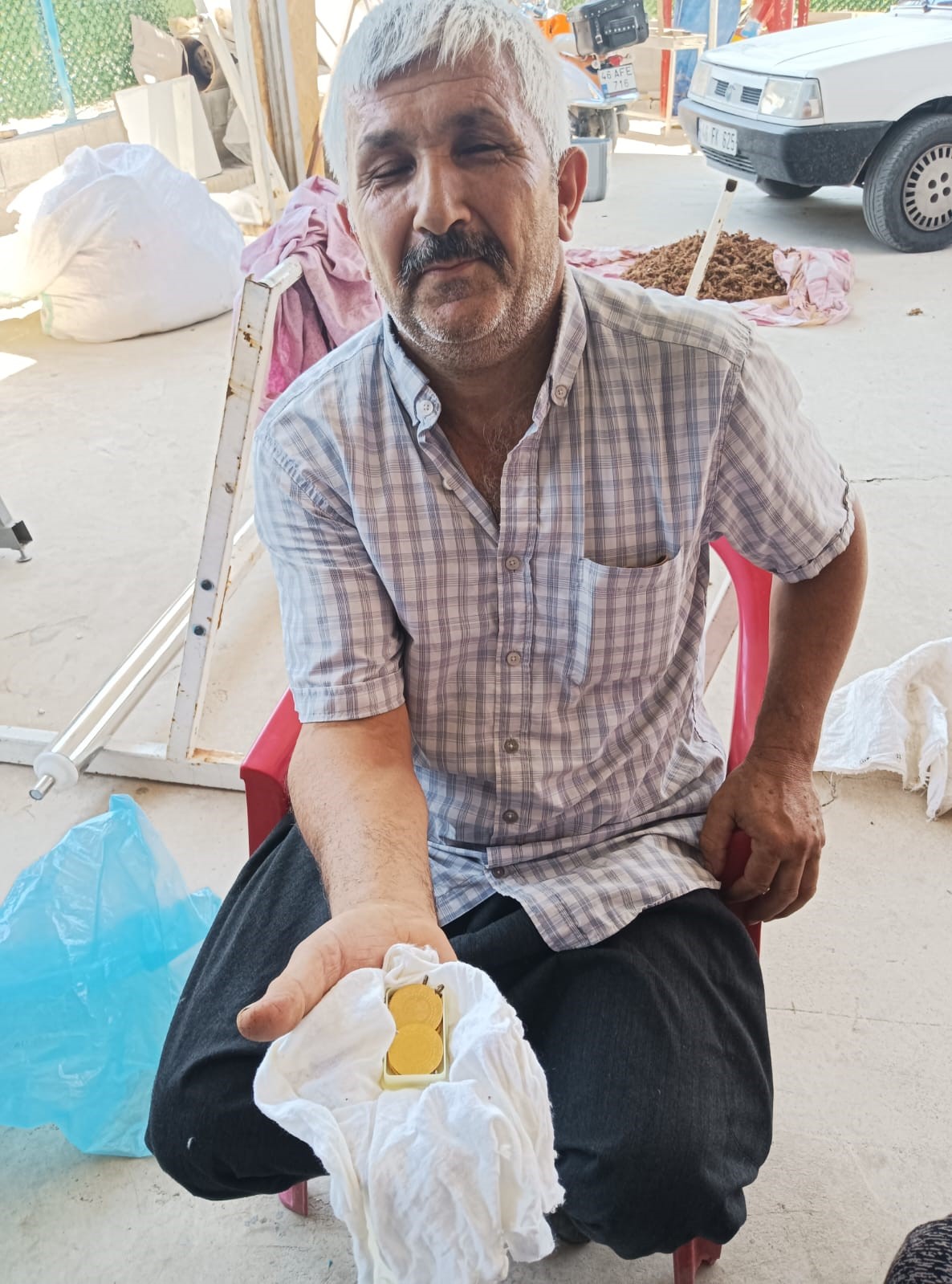 Yenilenmesi i&ccedil;in getirilen y&uuml;n yastıktan 7 Cumhuriyet altını &ccedil;ıktı
