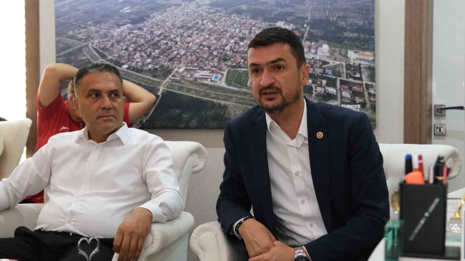 Buharkent Belediye Başkanı Erol: "T&uuml;rkiye Y&uuml;zyılı vizyonuna Buharkent&rsquo;ten katkı sunuyoruz"
