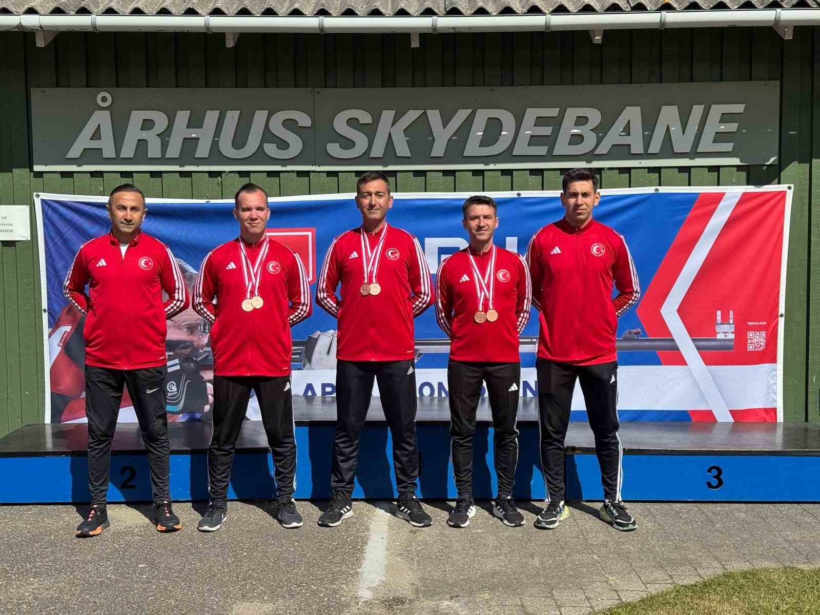 TSK Spor Gücü Erkek Tüfek Atış Takımı’ndan 300 metre Ateşli Silahlar Tüfek branşında Avrupa 3’üncülüğü