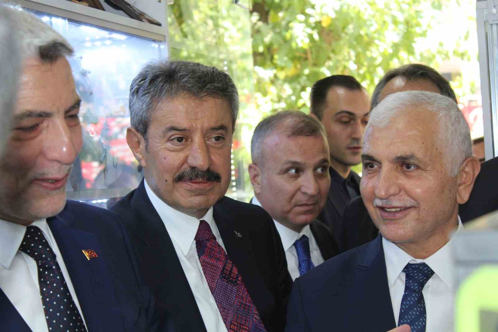 AK Partili Tatar: "Daha fazla iş birliği ve gayretle Siirt&rsquo;i hak ettiği noktaya getirebiliriz"
