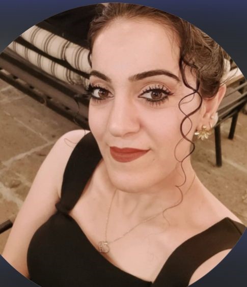 Pastane cinayetinde &ouml;ld&uuml;r&uuml;len gen&ccedil; kadının cenazesi yakınlarına teslim edildi
