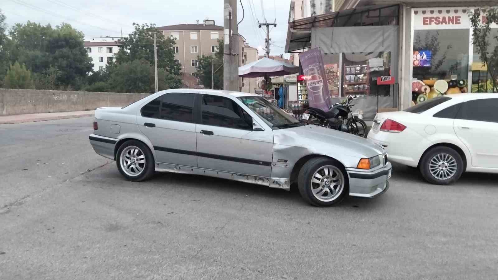 Bafra’da otomobil motosikletle çarpıştı: 1 yaralı