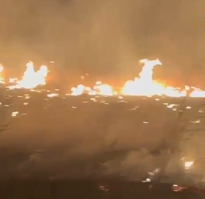 Malatya&rsquo;da korkutan anız yangını
