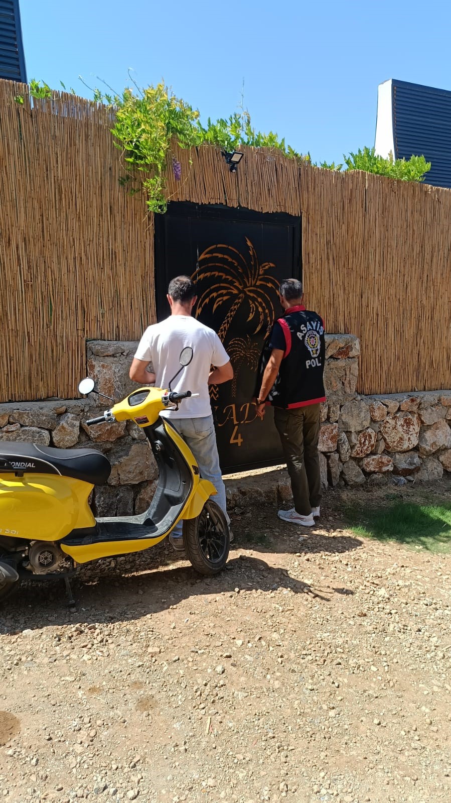 Fethiye’de 75 kaçak villaya ceza yağdı