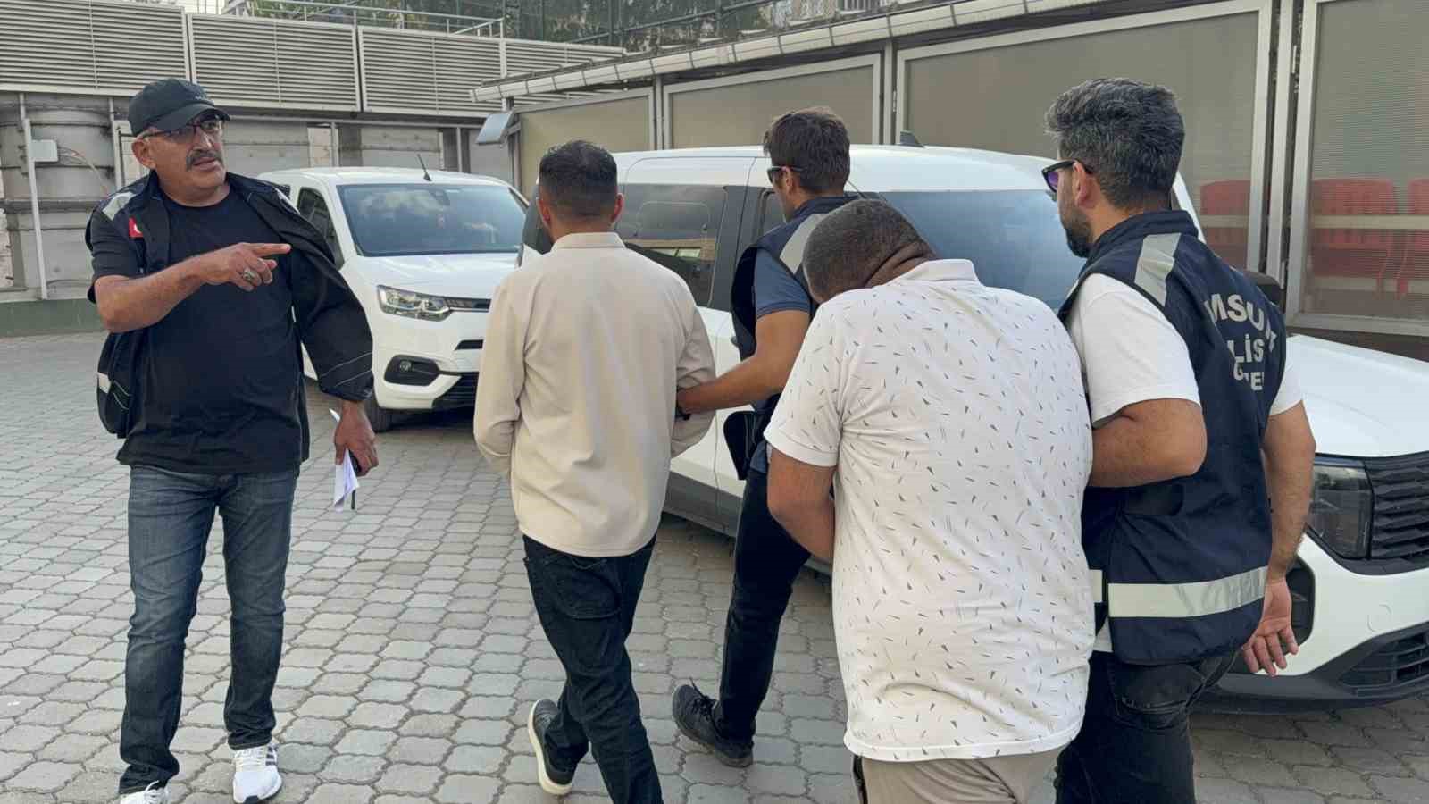 Gmen kaaklndan cezaevinden yeni kan 2 kii yine gmen kaakl yaparken yakaland
