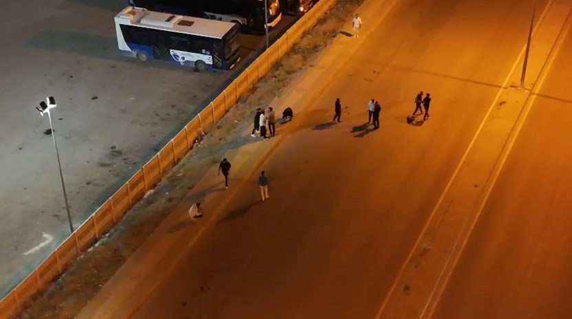 Elazığ&rsquo;da iki grubun kavgası dron ile g&ouml;r&uuml;nt&uuml;lendi
