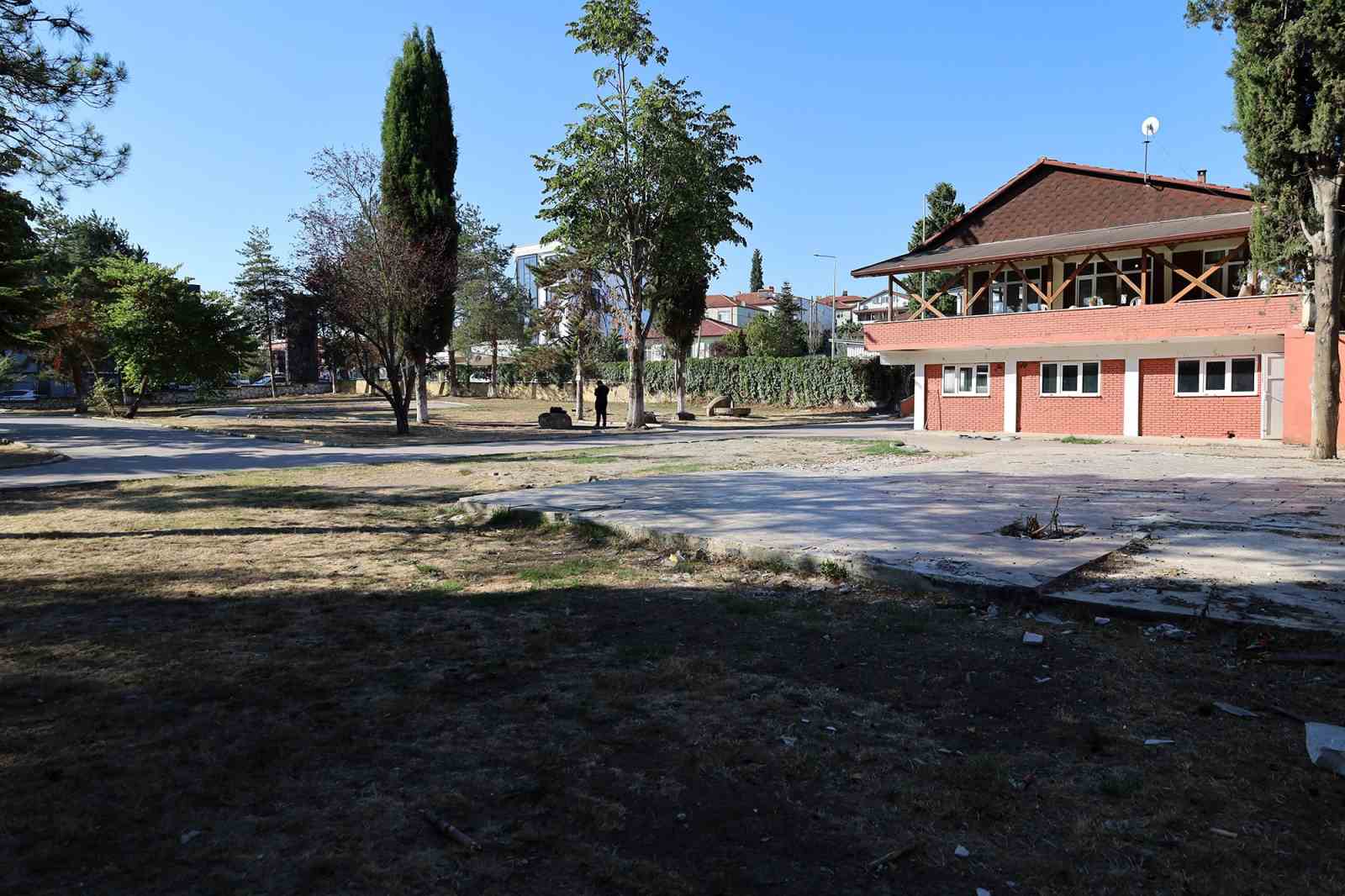 Kaynarca&rsquo;nın sosyal yaşamına değer katacak proje: Alemdar yapımı i&ccedil;in tarihi a&ccedil;ıkladı
