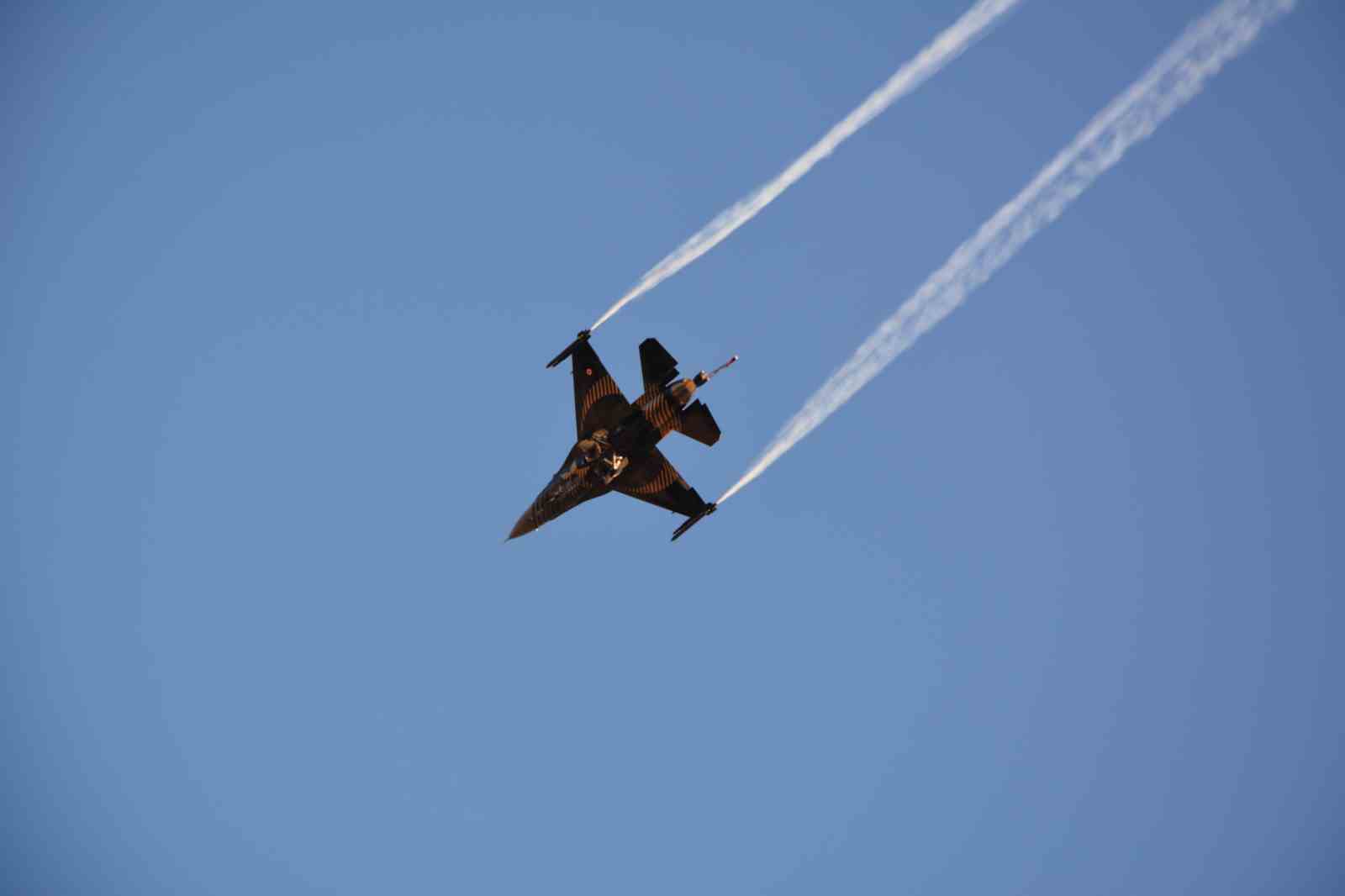 SOLOT&Uuml;RK Demirci&rsquo;de Kurtuluş Festivali &ouml;ncesi prova u&ccedil;uşu yaptı
