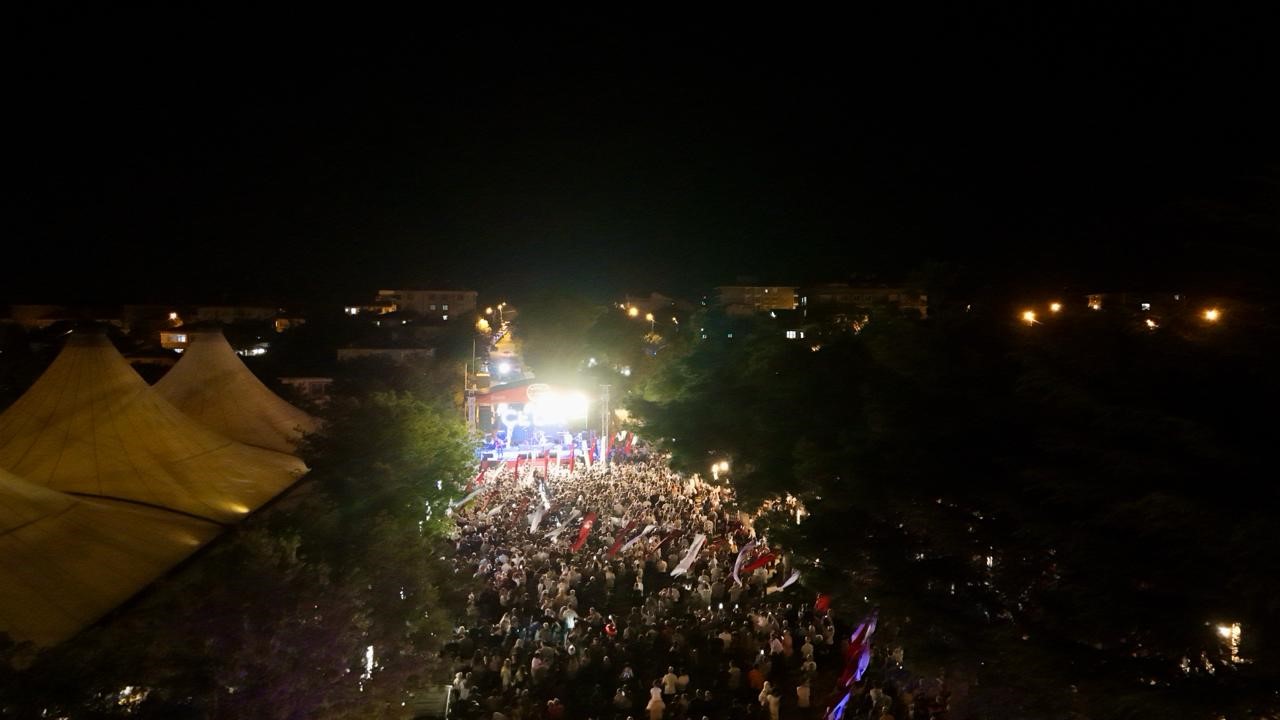 41. Değirmenk&ouml;y Domates Festivali b&uuml;y&uuml;k bir coşkuyla ger&ccedil;ekleştirildi
