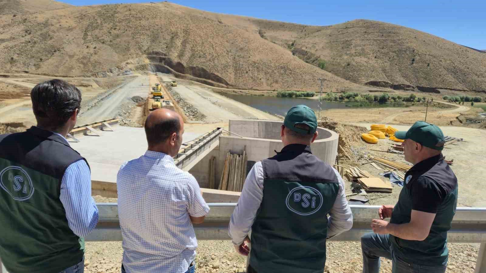 Yelpınar G&ouml;leti&rsquo;nde &ccedil;alışmalar devam ediyor
