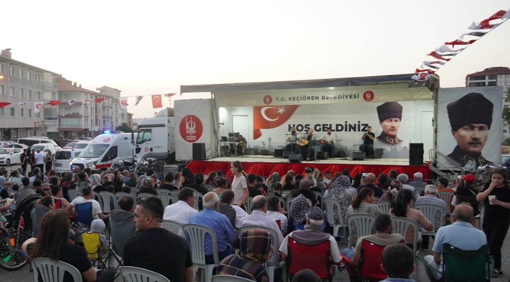 Ke&ccedil;i&ouml;ren&rsquo;de yaz konserleri coşkusu yaşanıyor
