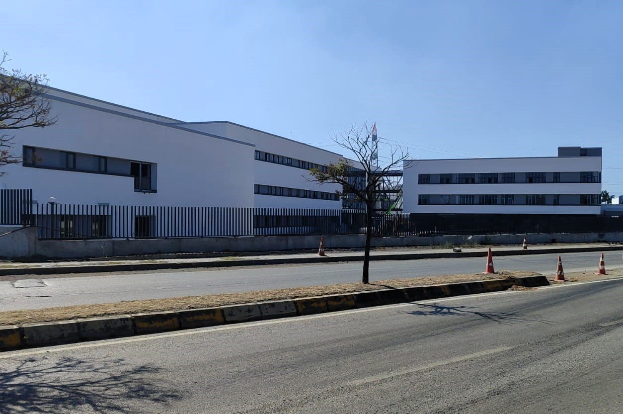 Hendek MYO’nun yeni binası yüzde 95 tamamlandı