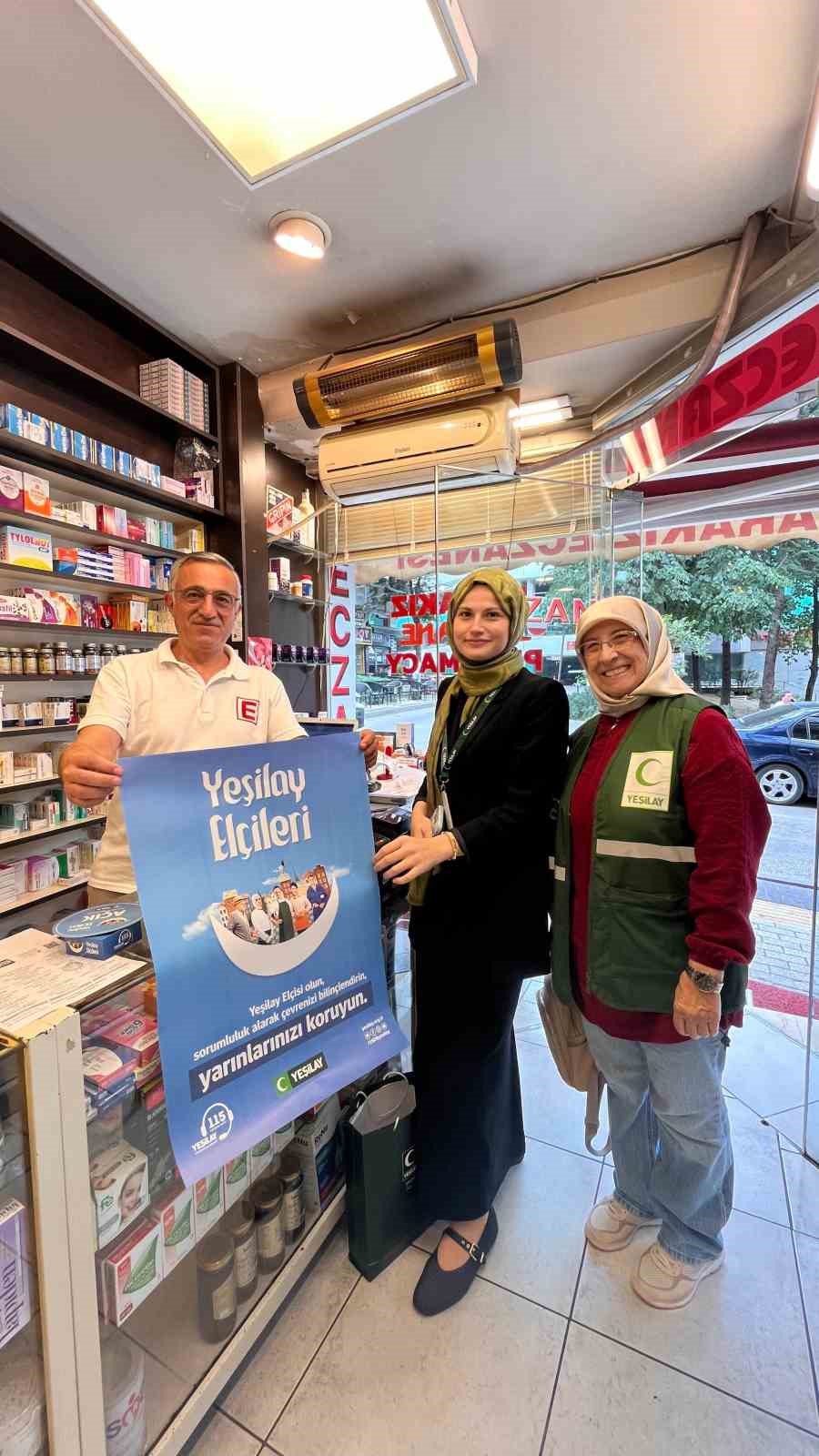 Eczaneler, Yeşilay el&ccedil;isi oldu
