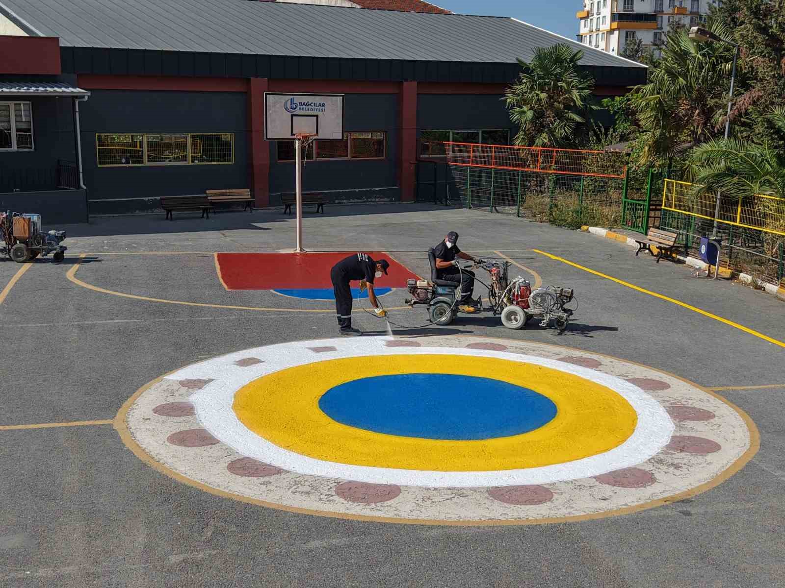 Bağcılar&rsquo;daki okullar yeni eğitim &ouml;ğretim yılına hazırlanıyor
