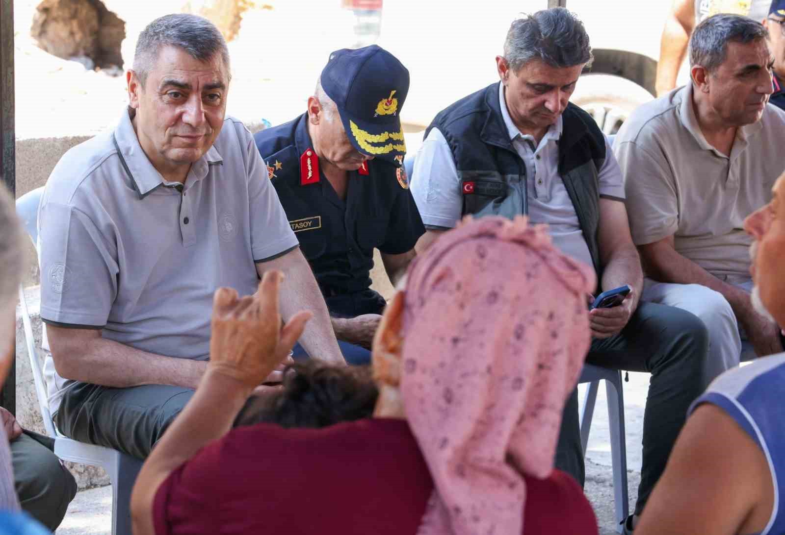 Vali Toros:"Devletimiz, tm  imkanlaryla vatandalarmzn yanndadr"
