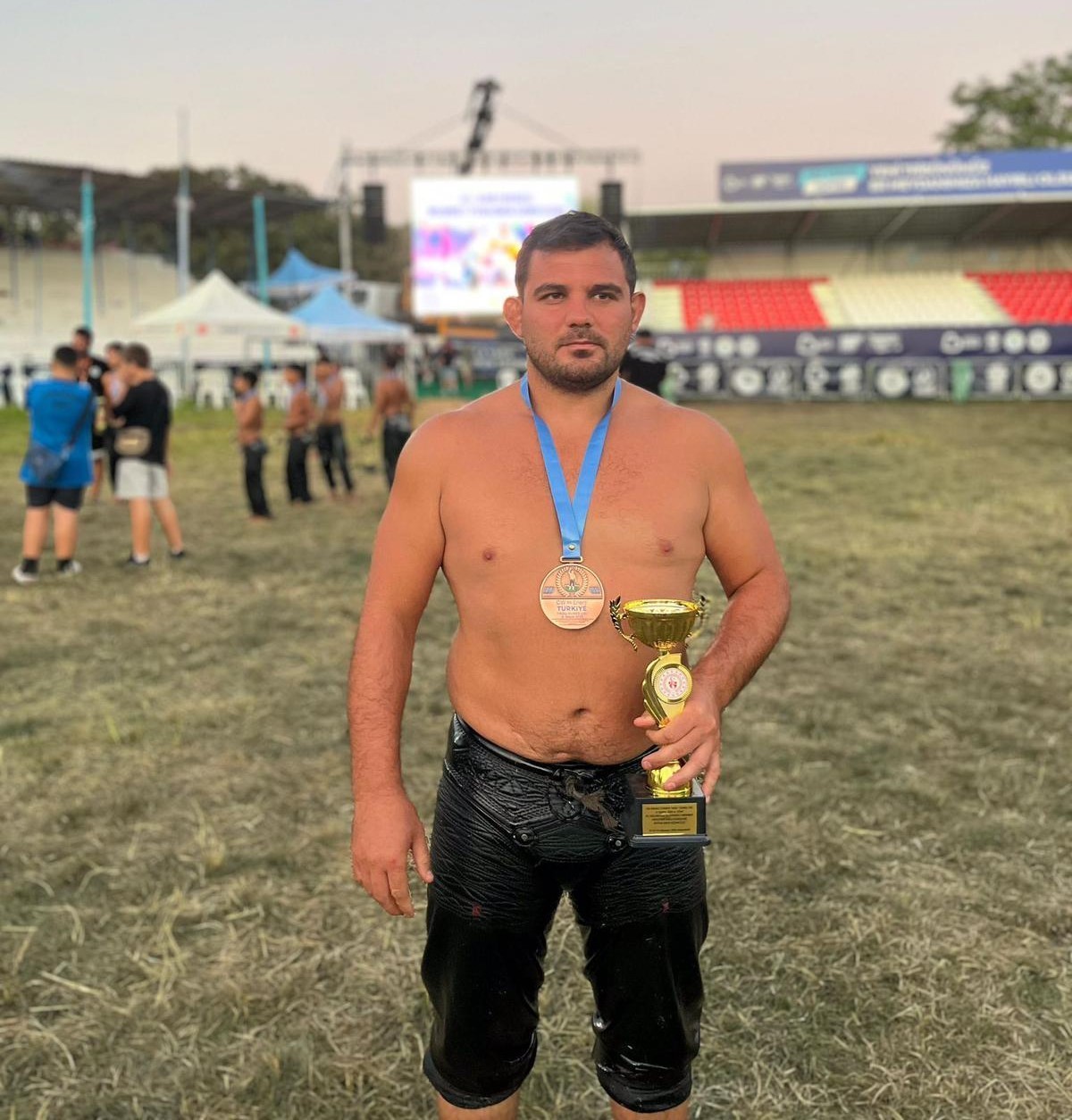 Sakarya Büyükşehirli sporculardan önemli başarı