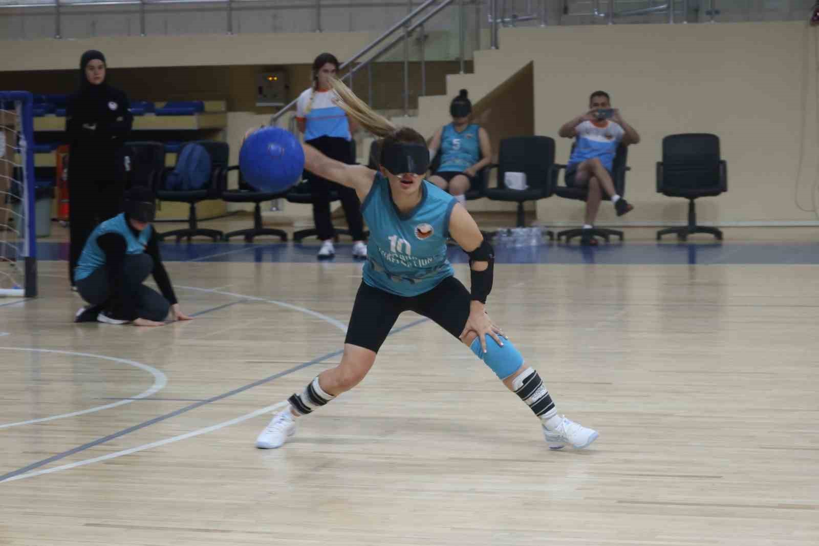Goalball Kadınlar 2.Lig m&uuml;sabakaları Bilecik&rsquo;te başladı
