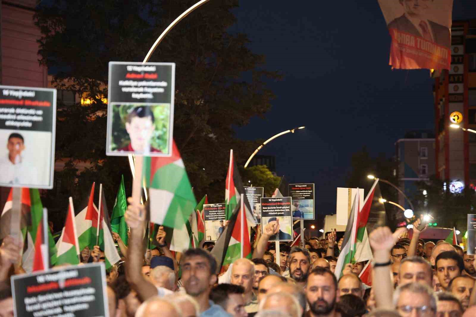 Gebze&rsquo;den Gazze&rsquo;ye destek y&uuml;r&uuml;y&uuml;ş&uuml;
