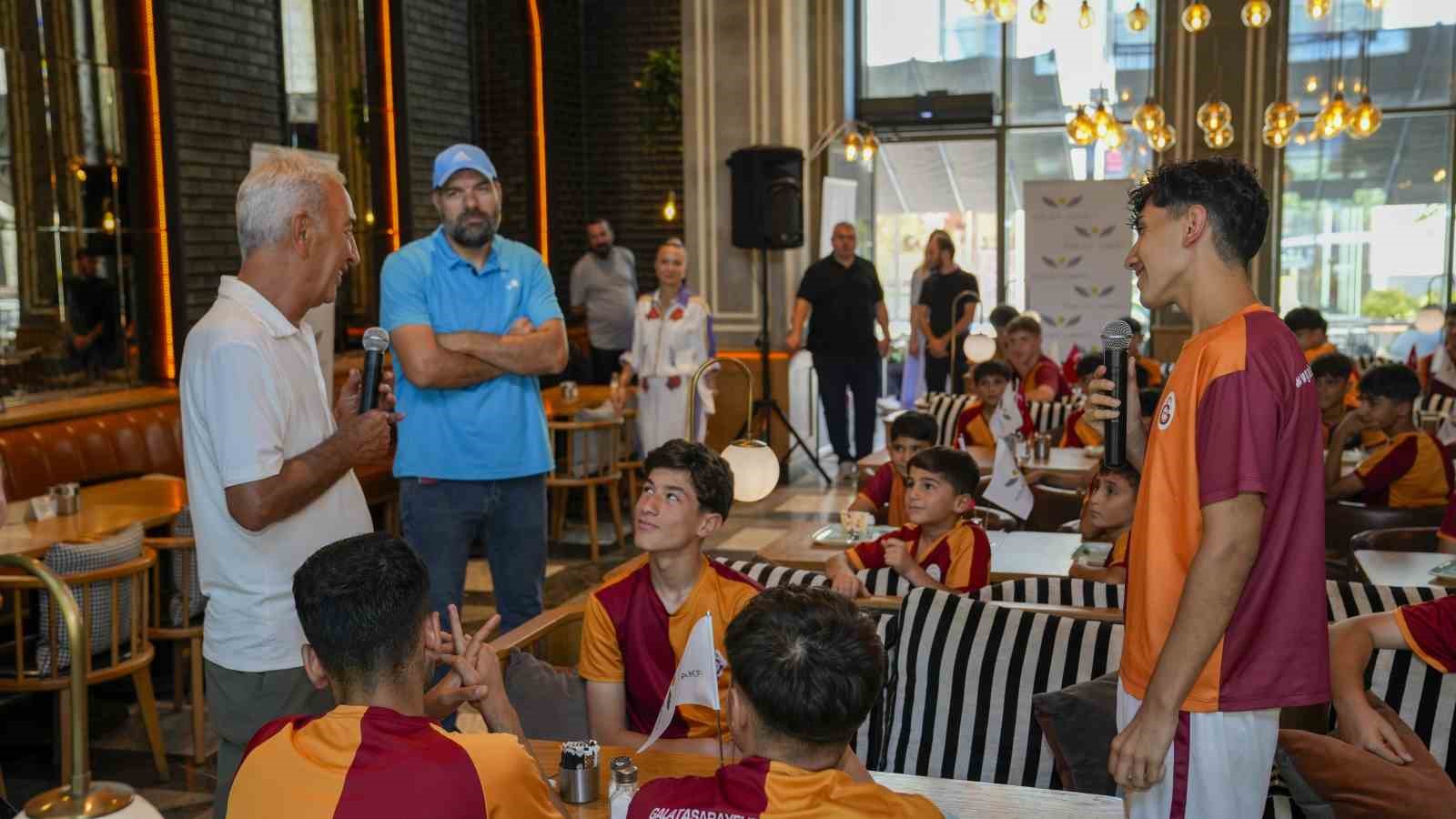 Polat Vakfı, Galatasaray Nusaybin Spor Okulları öğrencilerini İstanbul’da ağırladı