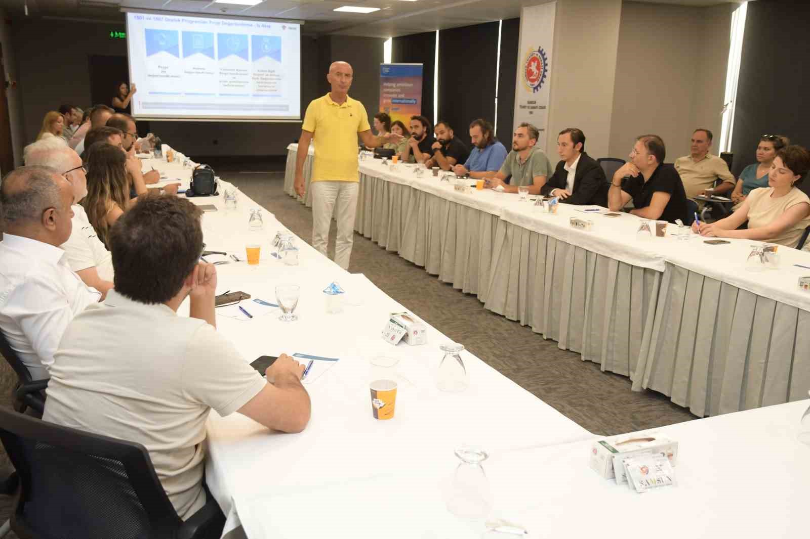 Samsun TSO&rsquo;dan KOBİ&rsquo;lere T&Uuml;BİTAK TEYDEB destekleri eğitimi
