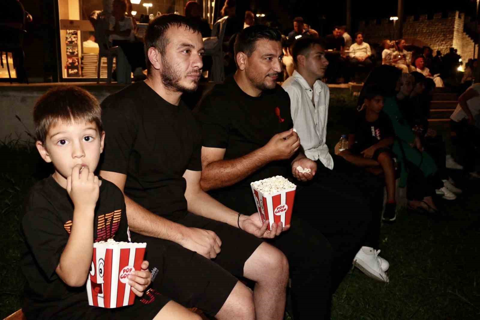 Tarihi kalede "Neşeli G&uuml;nler"
