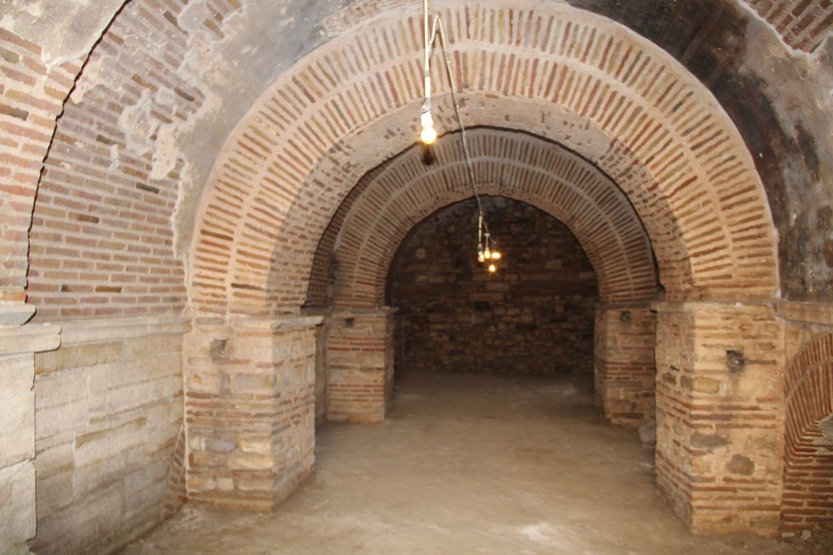 Anaia’da Yeni Dönem Kazı ve Araştırma Çalışmaları Anlatıldı