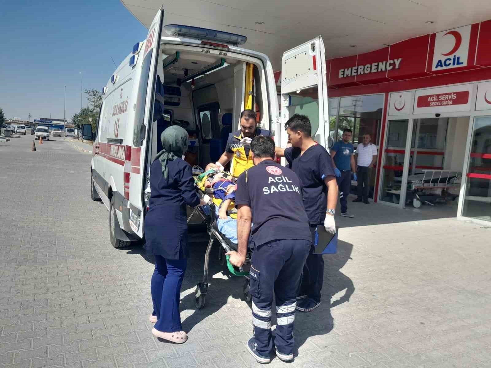 Konya’da otomobil kamyonetle çarpıştı: 1 ölü, 5 yaralı