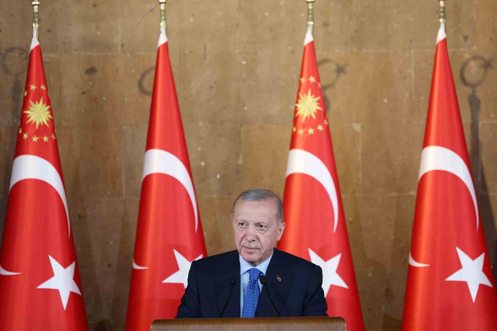 Cumhurbaşkanı Erdoğan: "Türkiye yangınlarla mücadelede dünyada parmakla gösterilen bir ülke konumunda"