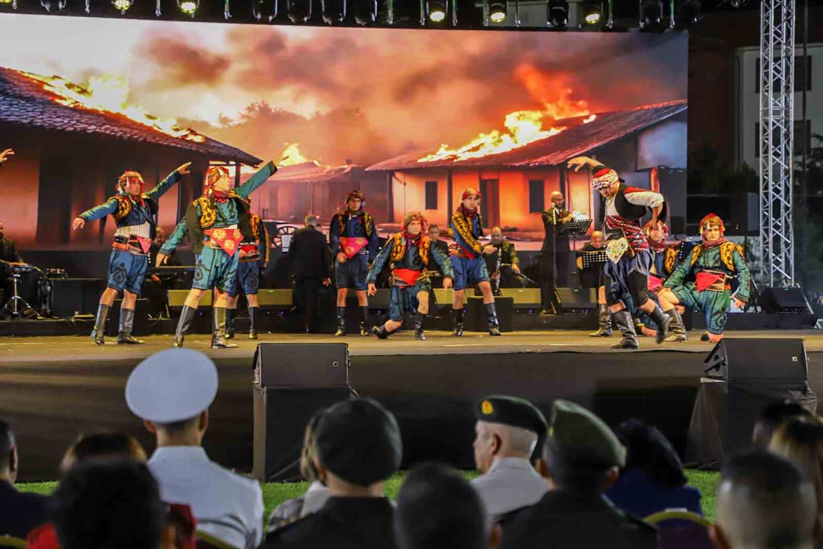 TBMM Başkanı Kurtulmuş: "Filistinli Müslüman kardeşlerimiz de inşallah en yakın zamanda zafer bayramlarını kutlar"
