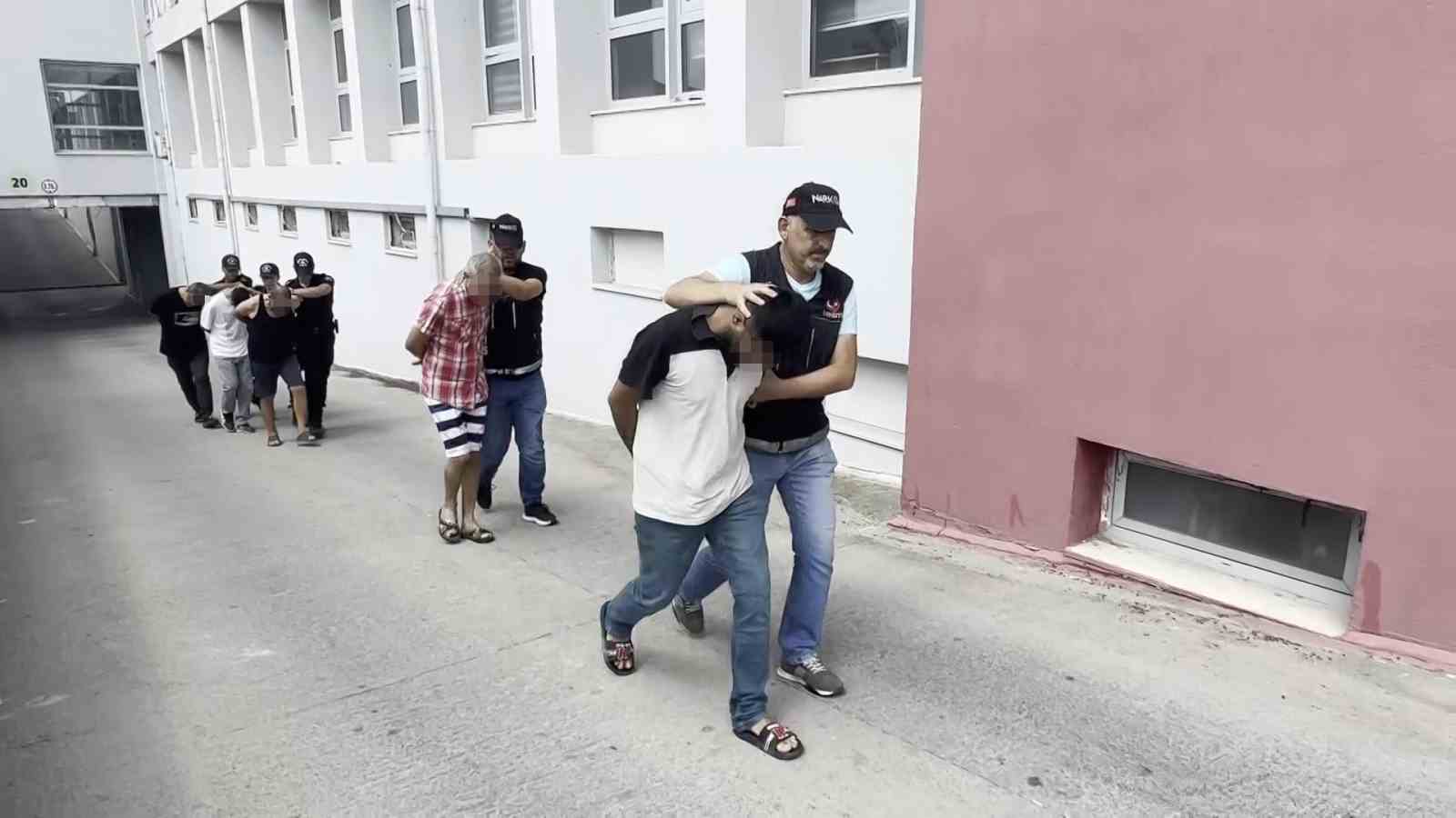 Torbacılardan pişkin savunma: "Satıcı değil, bağımlıyız"