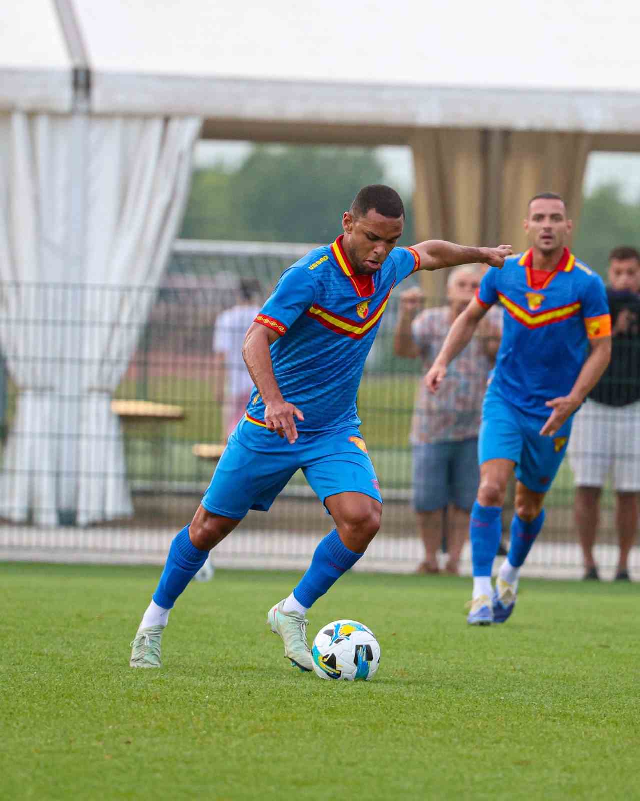 Göztepe’den Juan hamlesi

