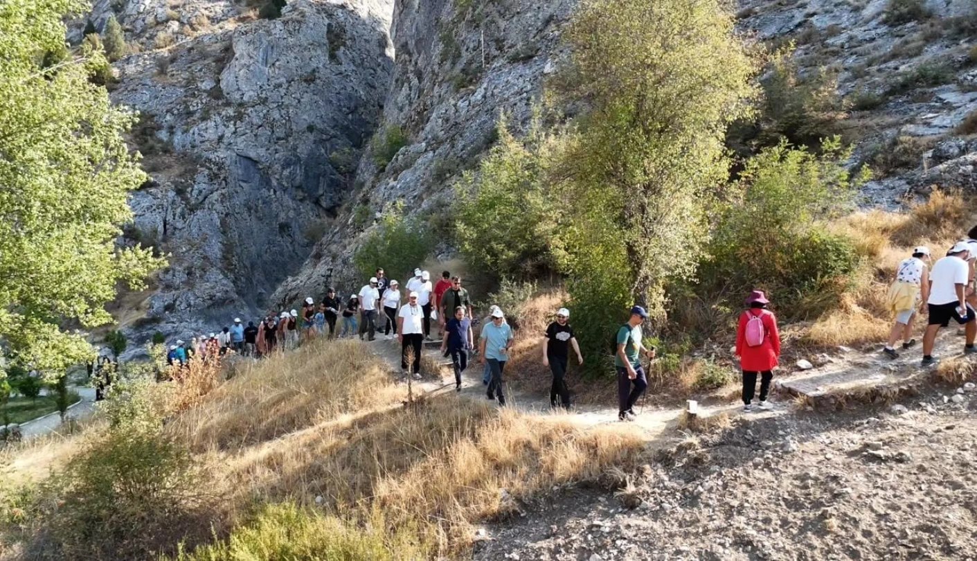 Harmankaya Kanyonu&rsquo;nda doğa y&uuml;r&uuml;y&uuml;ş&uuml;
