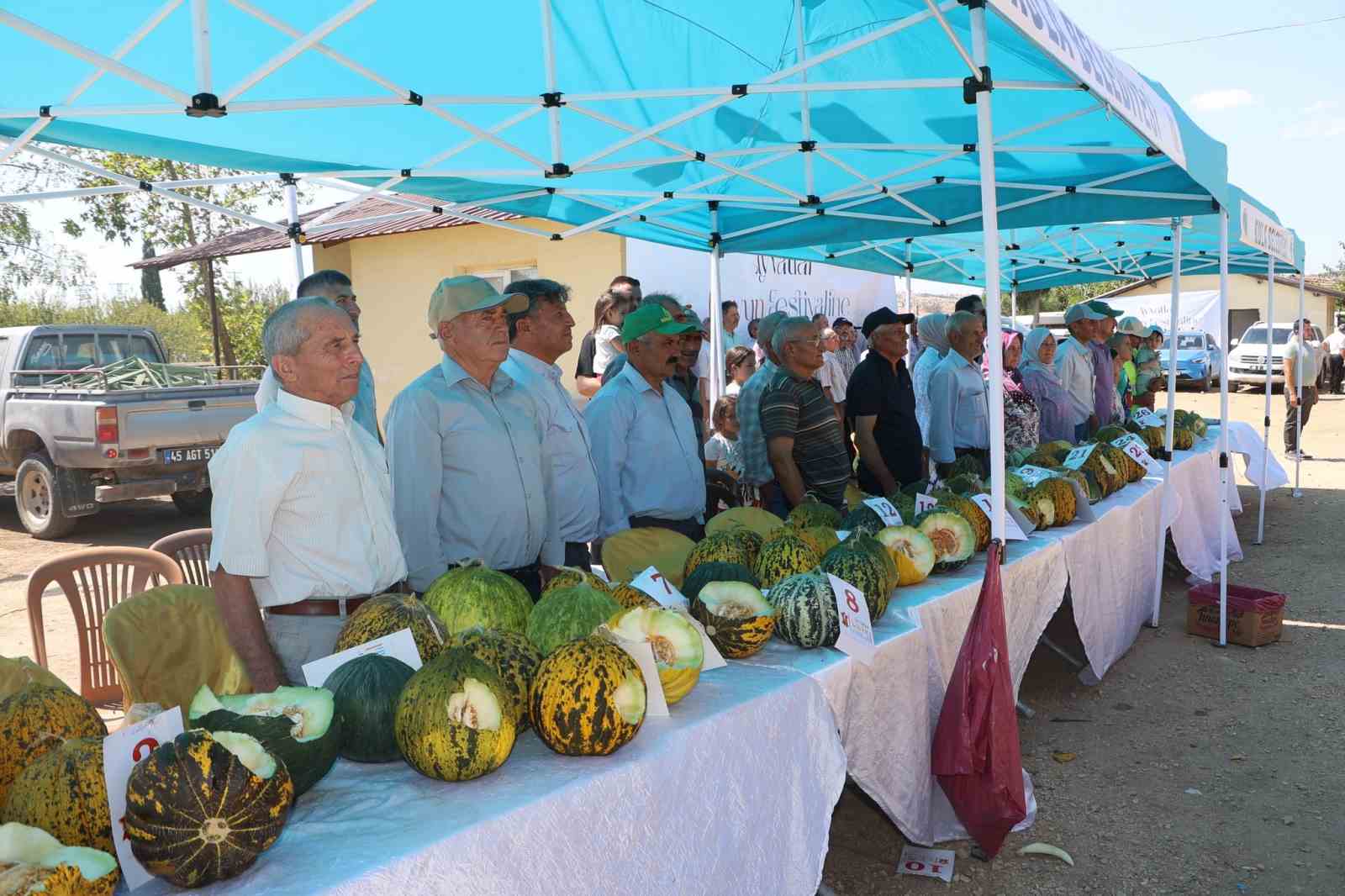 Kula’da ilk kez kavun festivali düzenlendi