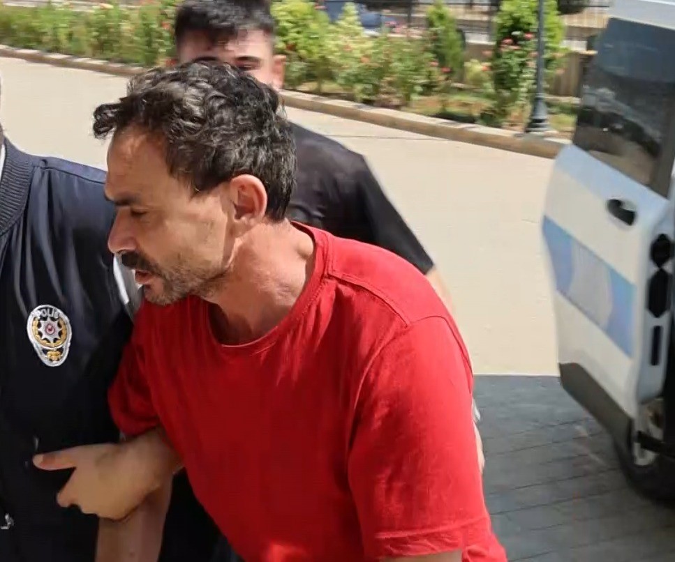Adanada pompal silahla ate aan saldrgan tutukland

