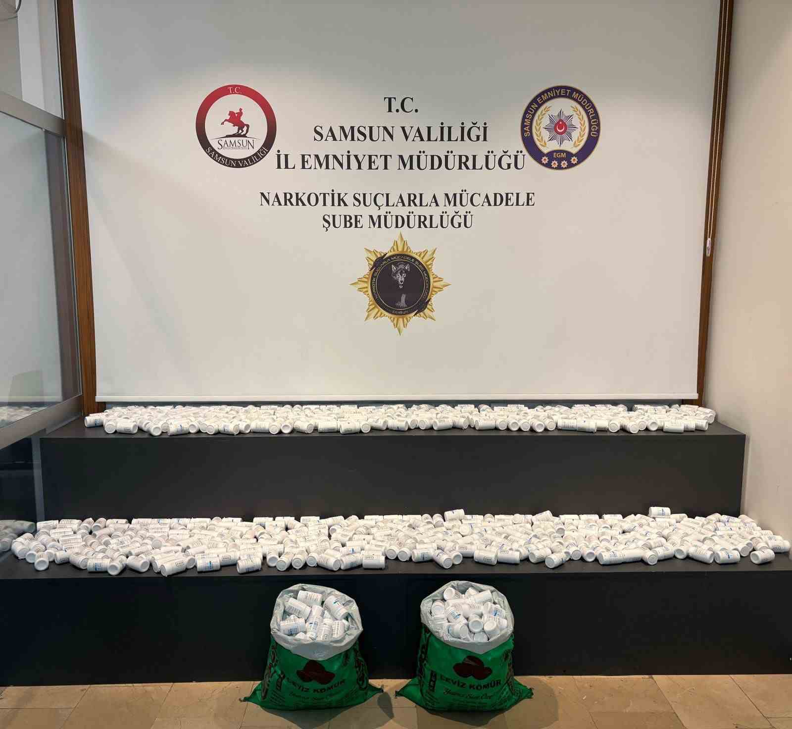 Samsun’da çuvallar içinde 45 bin adet uyuşturucu hap ele geçirildi: 1 gözaltı