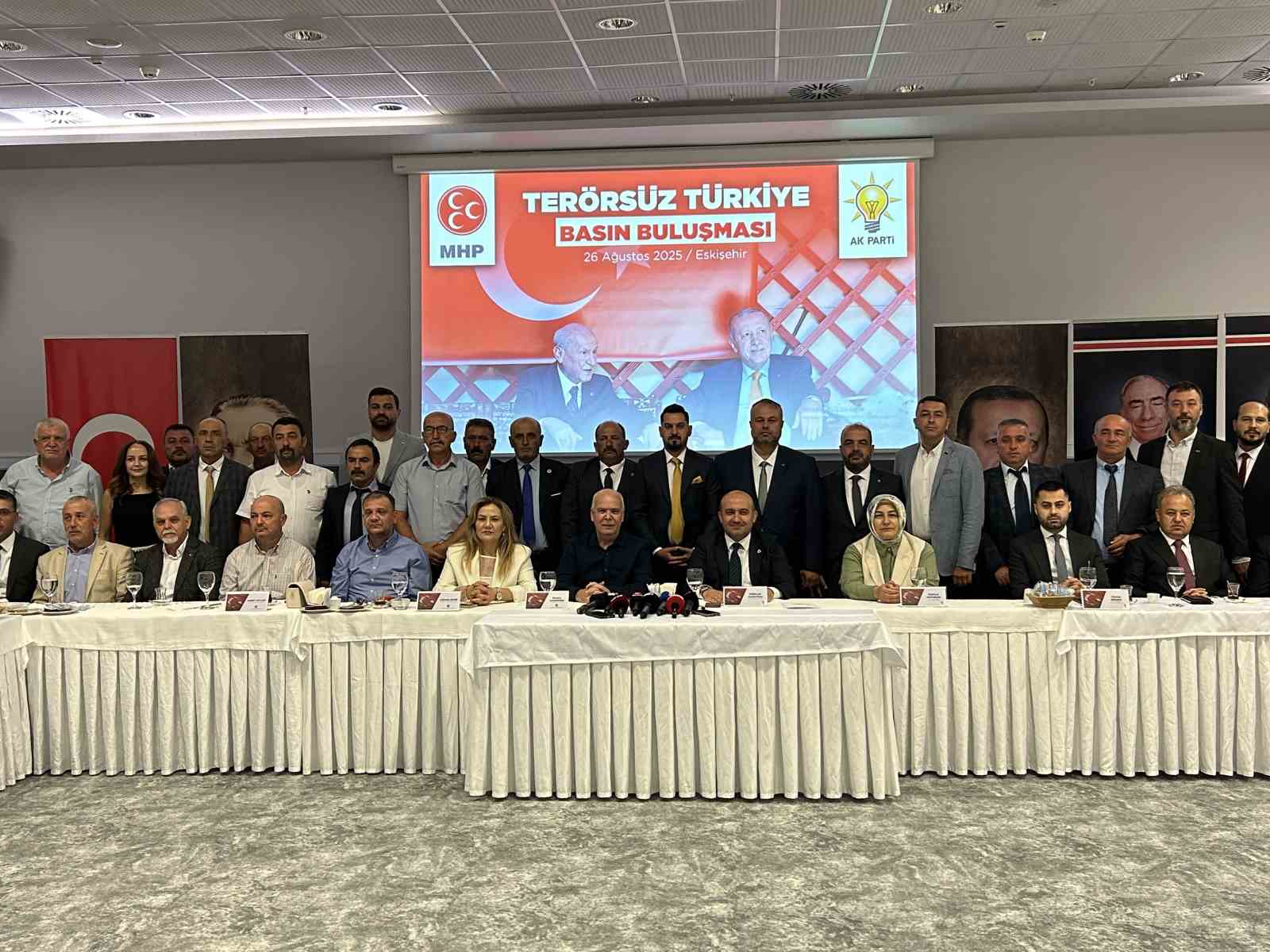 AK Parti ve MHP&rsquo;den ortak &lsquo;Ter&ouml;rs&uuml;z T&uuml;rkiye&rsquo; a&ccedil;ıklaması
